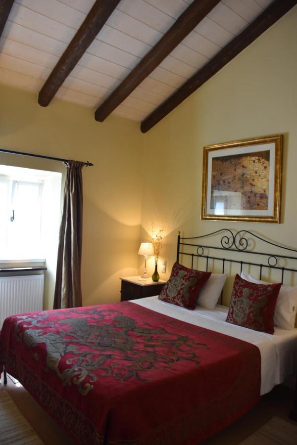 The Merchants House Peritheia Extérieur photo