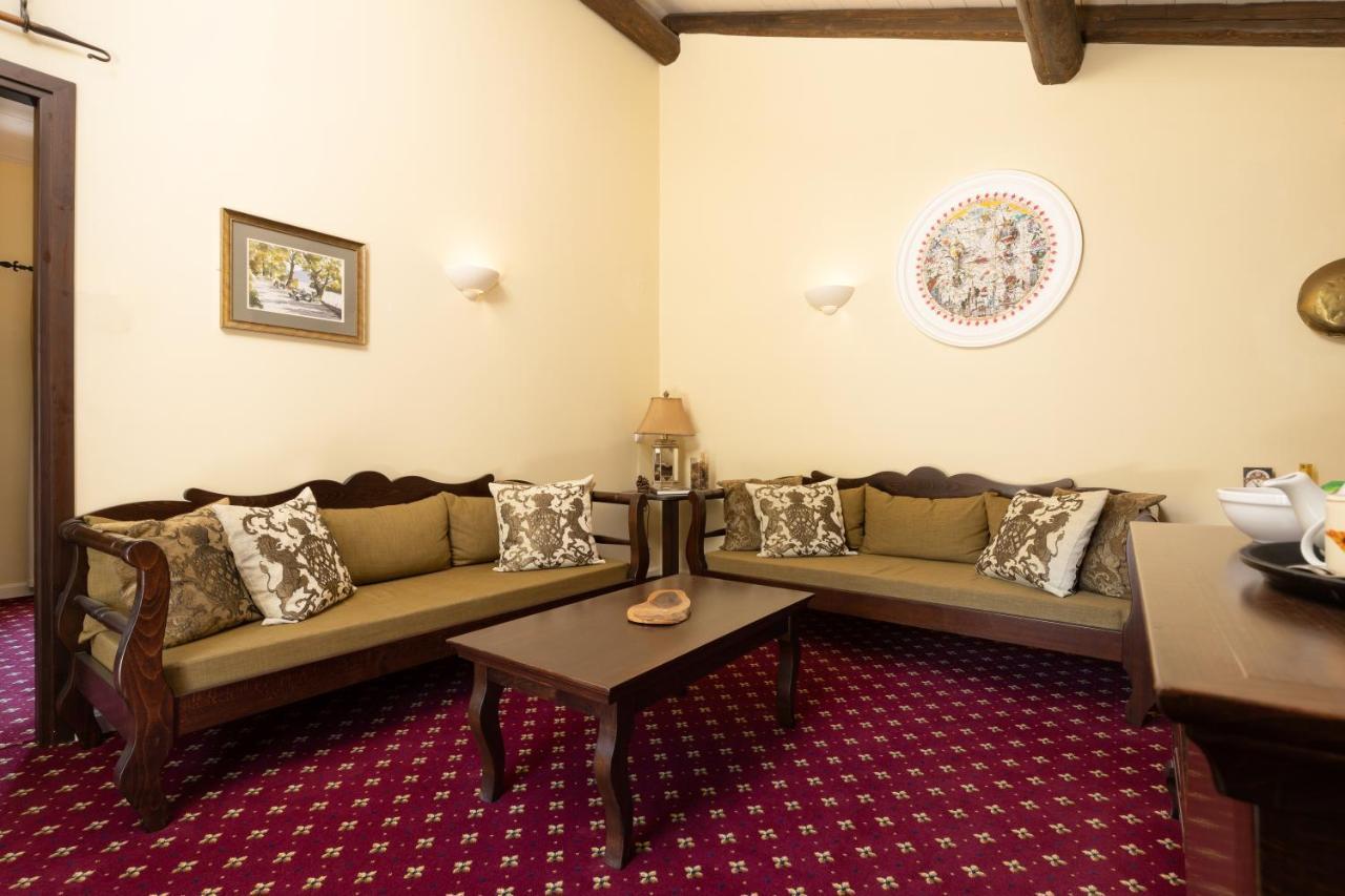 The Merchants House Peritheia Extérieur photo