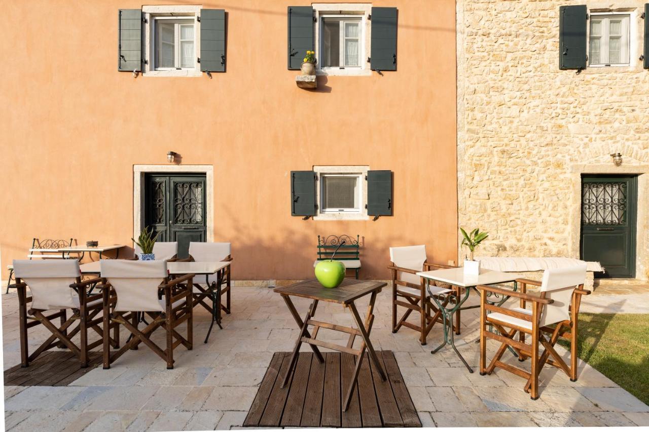 The Merchants House Peritheia Extérieur photo